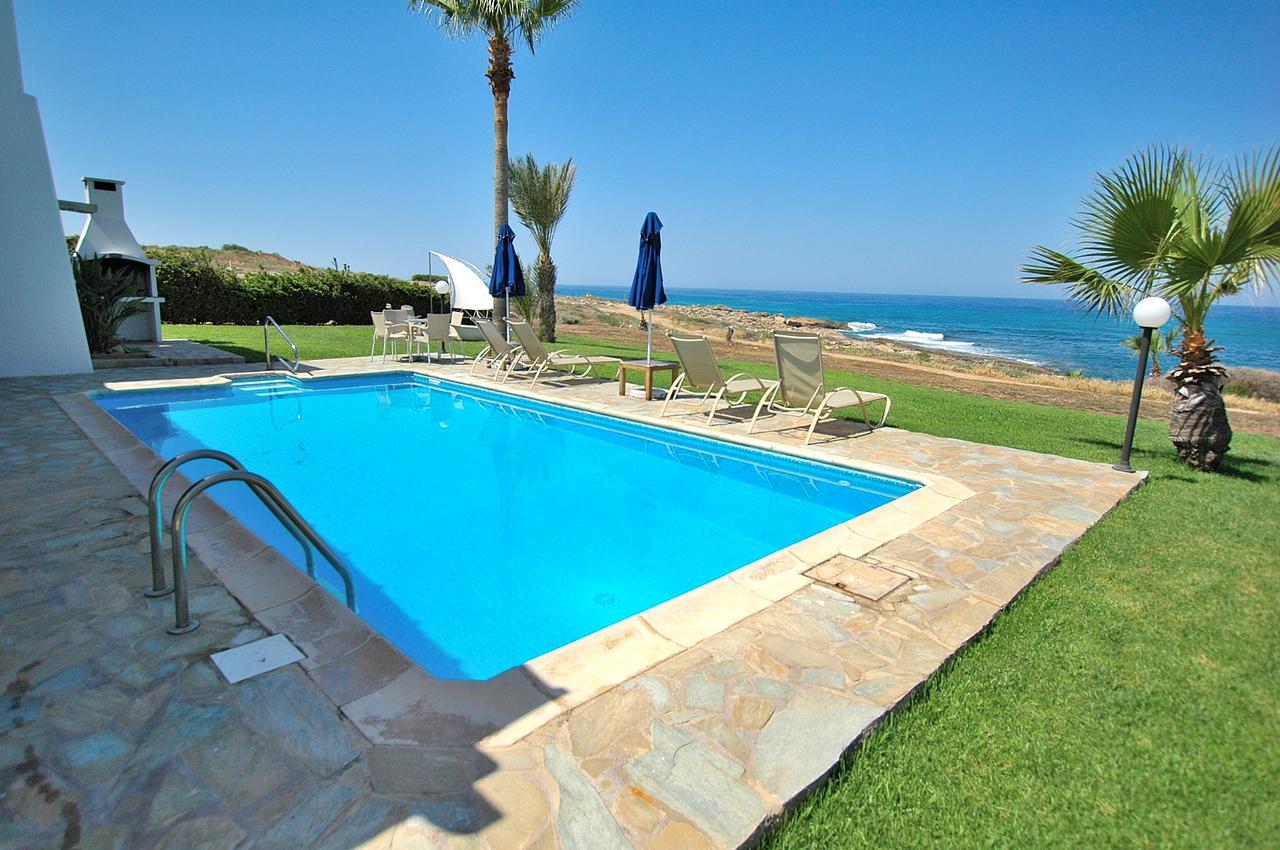 Kymmates Beach Front Villas Пафос Екстер'єр фото